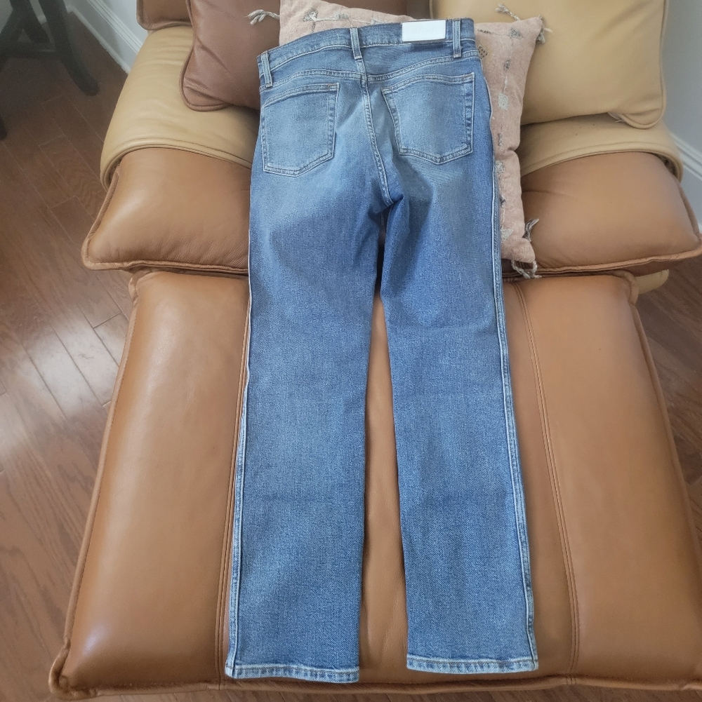 Re/Done 80s Slim Straight Jeans - Picture 3 of 5